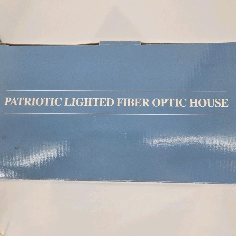 Avon 4th of July Patriotic Lighted Fiber Optic American House Complete